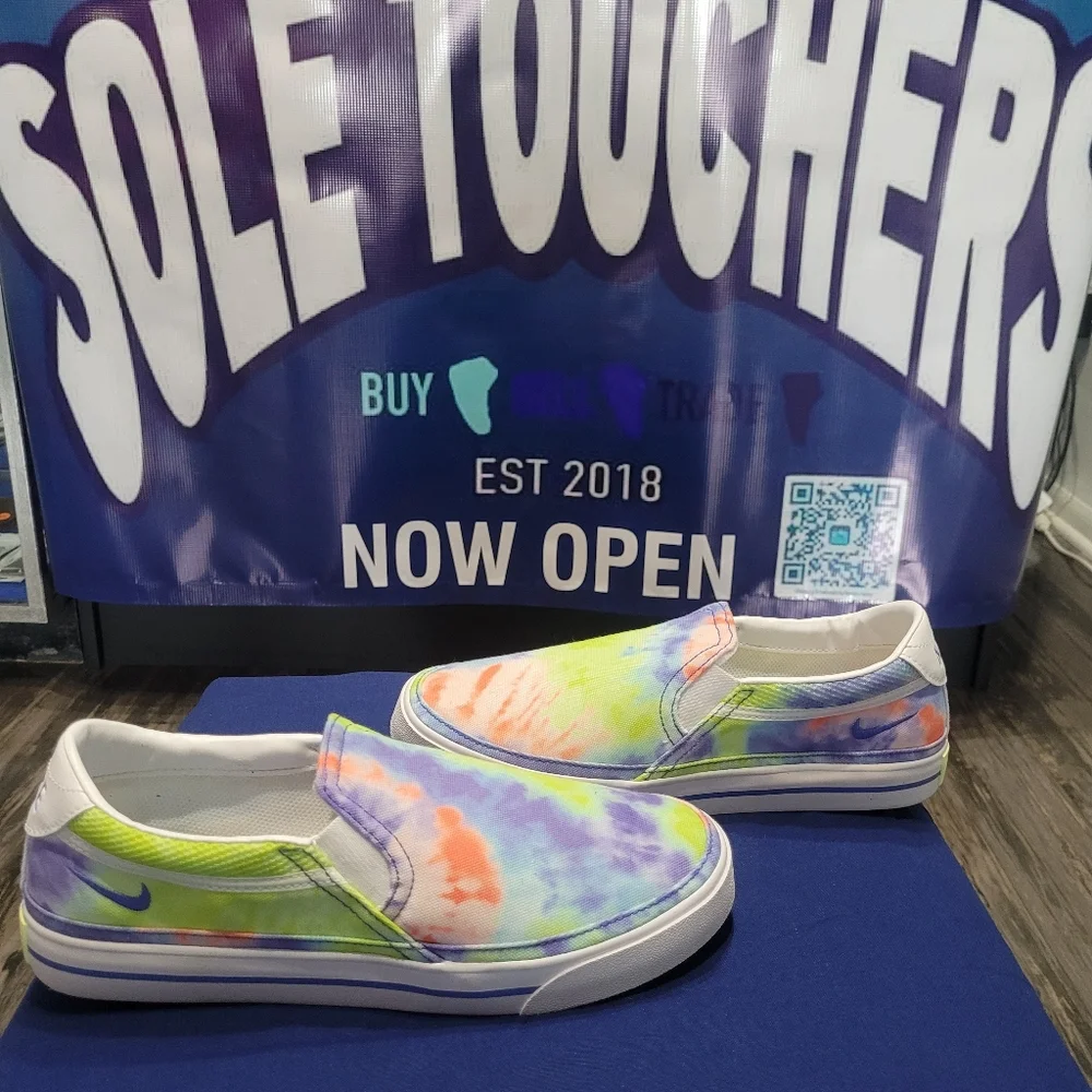 Nike Court Legacy Print Slip On - Picture 1 of 7